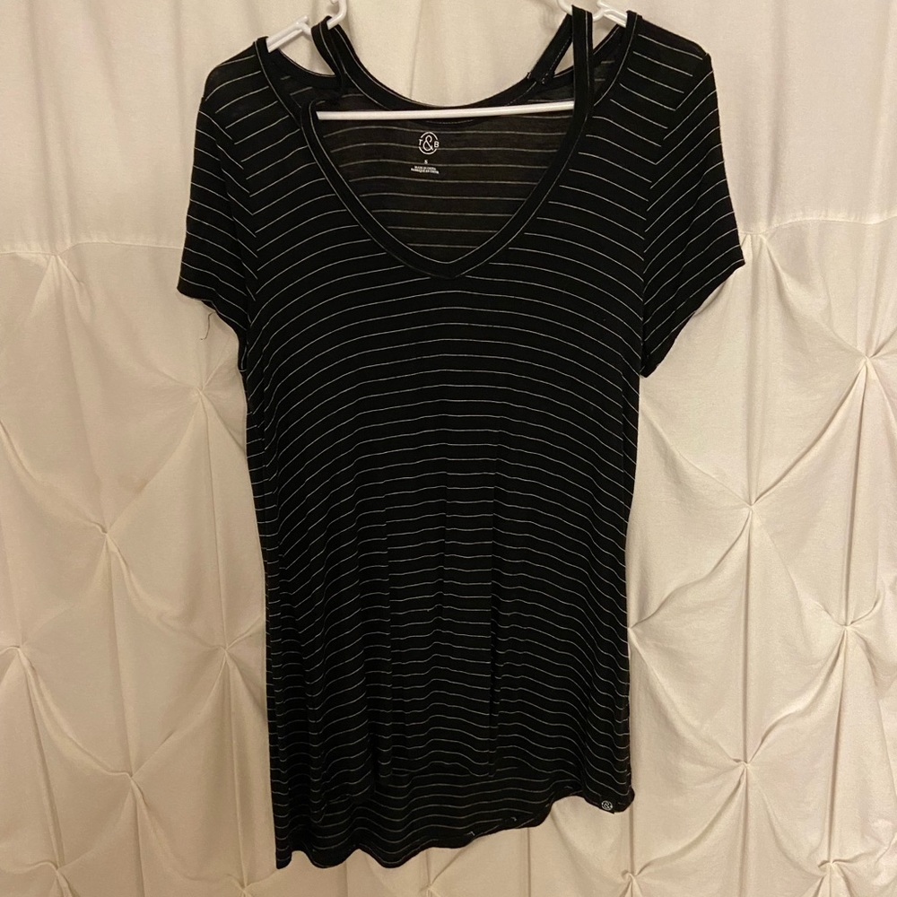 Black and white striped shirt. Small. T&B